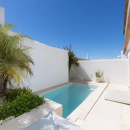 House With Private Heated Pool And Sea Views 奥霍斯德古阿