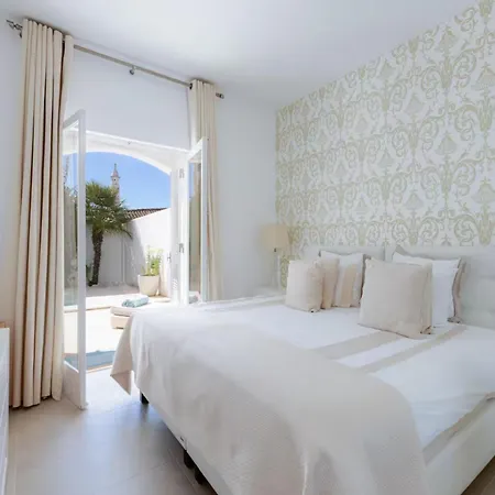فيلة House With Private Heated Pool And Sea Views أولوز داغوا