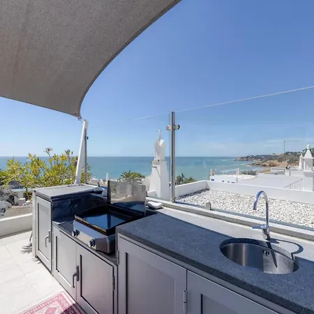 House With Private Heated Pool And Sea Views فيلة